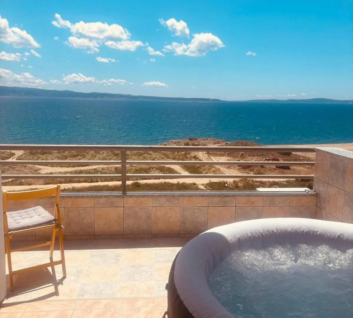 Sea View Apartment With Swimming Pool Near Beach 0*, Split