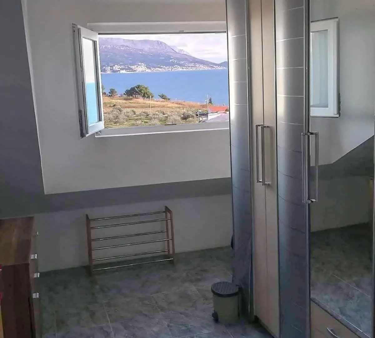 Sea View Apartment With Swimming Pool Near Beach Split 0*,